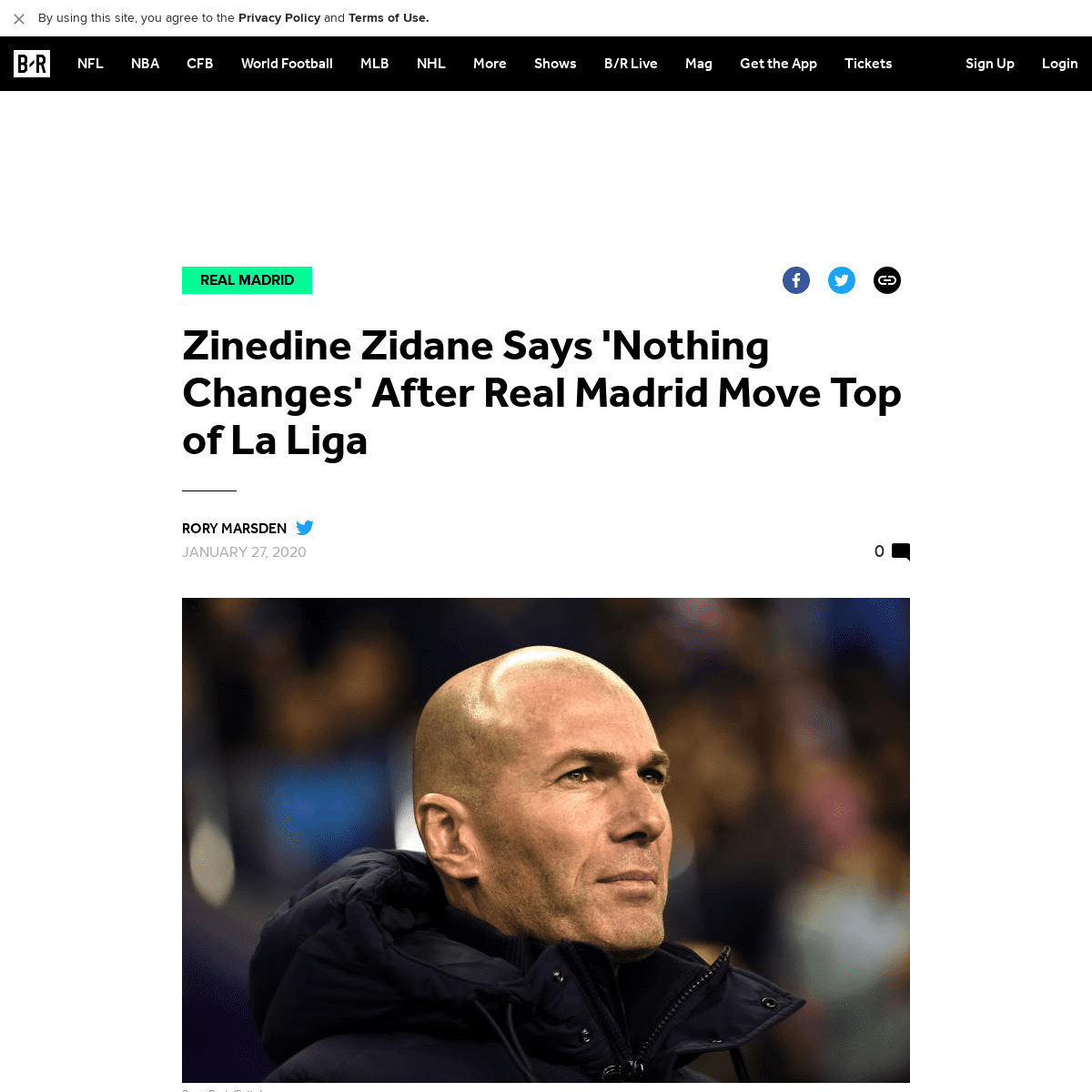 A complete backup of bleacherreport.com/articles/2873307-zinedine-zidane-says-nothing-changes-after-real-madrid-move-top-of-la-l